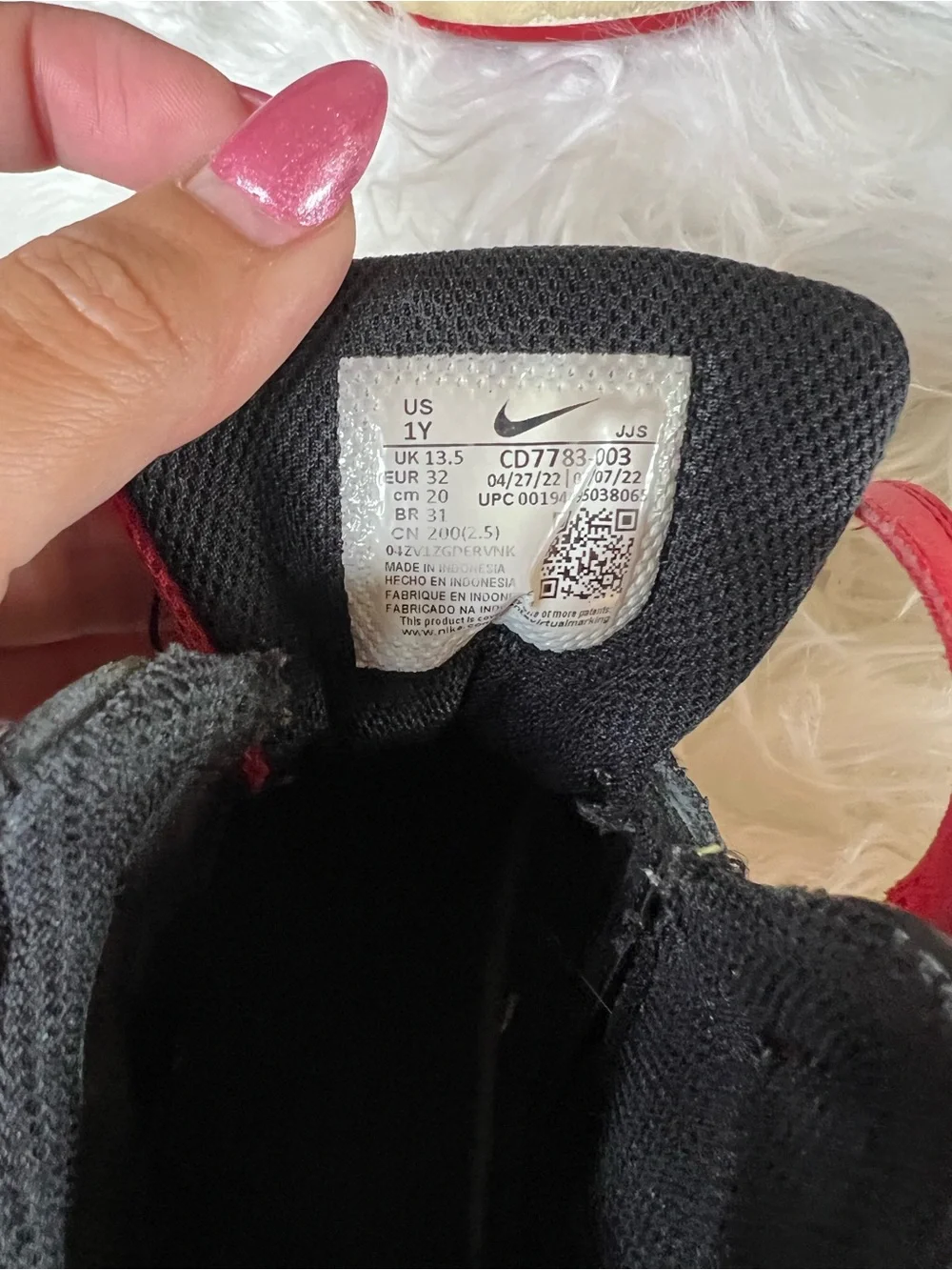 Nike Kids Black and Red Mid-Top Sneakers